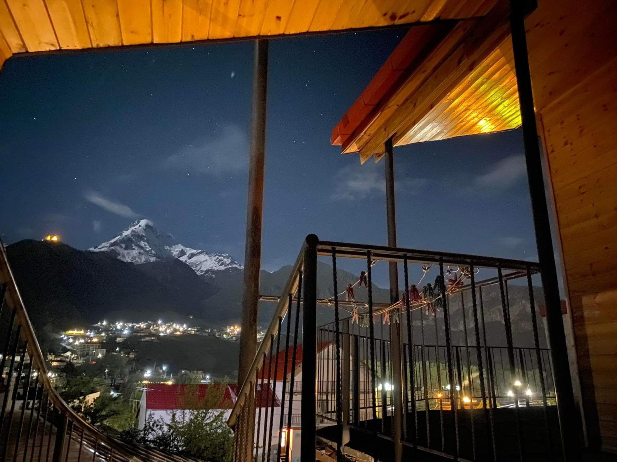 Four Season In Kazbegi Otel Oda fotoğraf