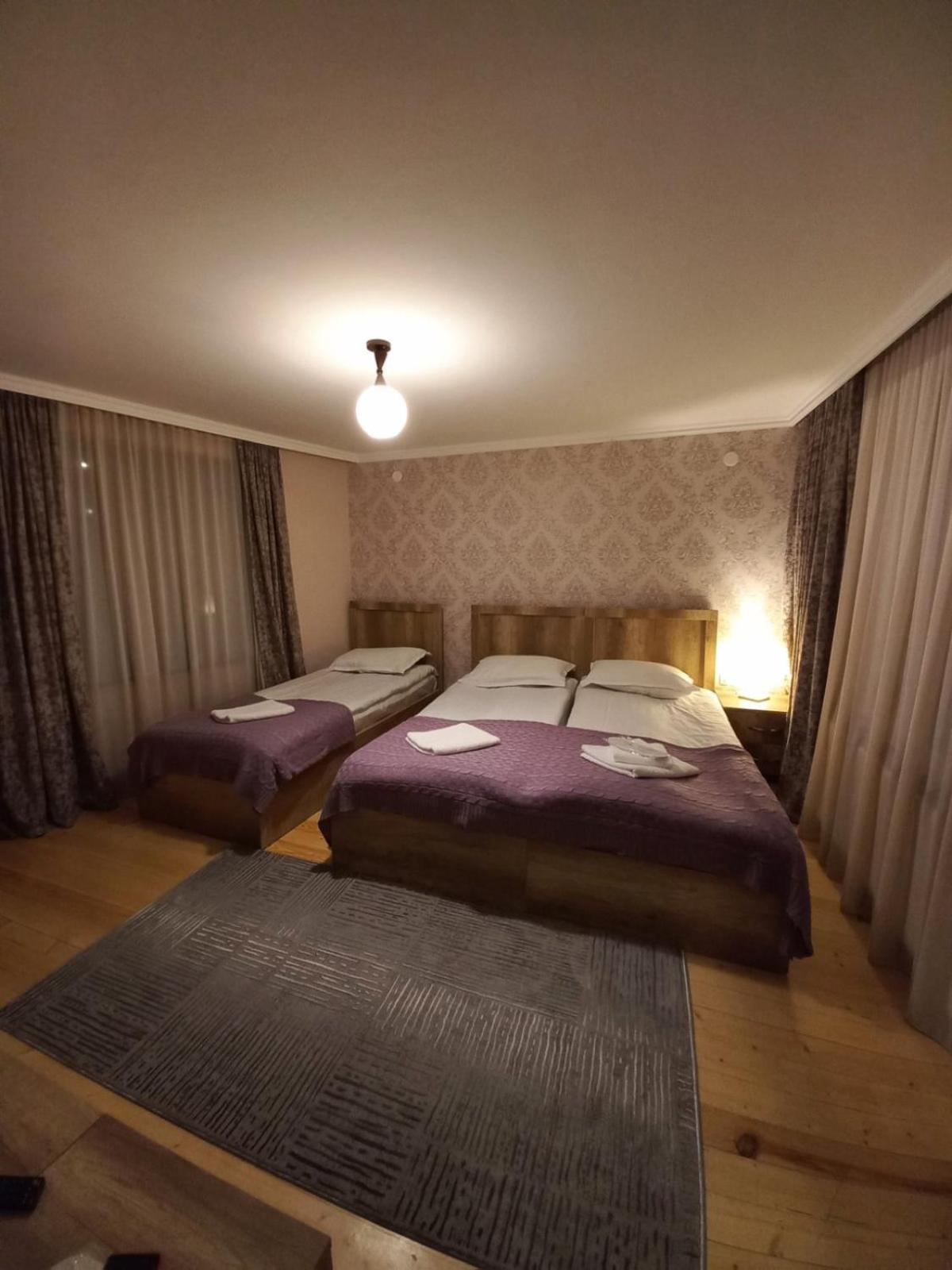 Four Season In Kazbegi Otel Oda fotoğraf